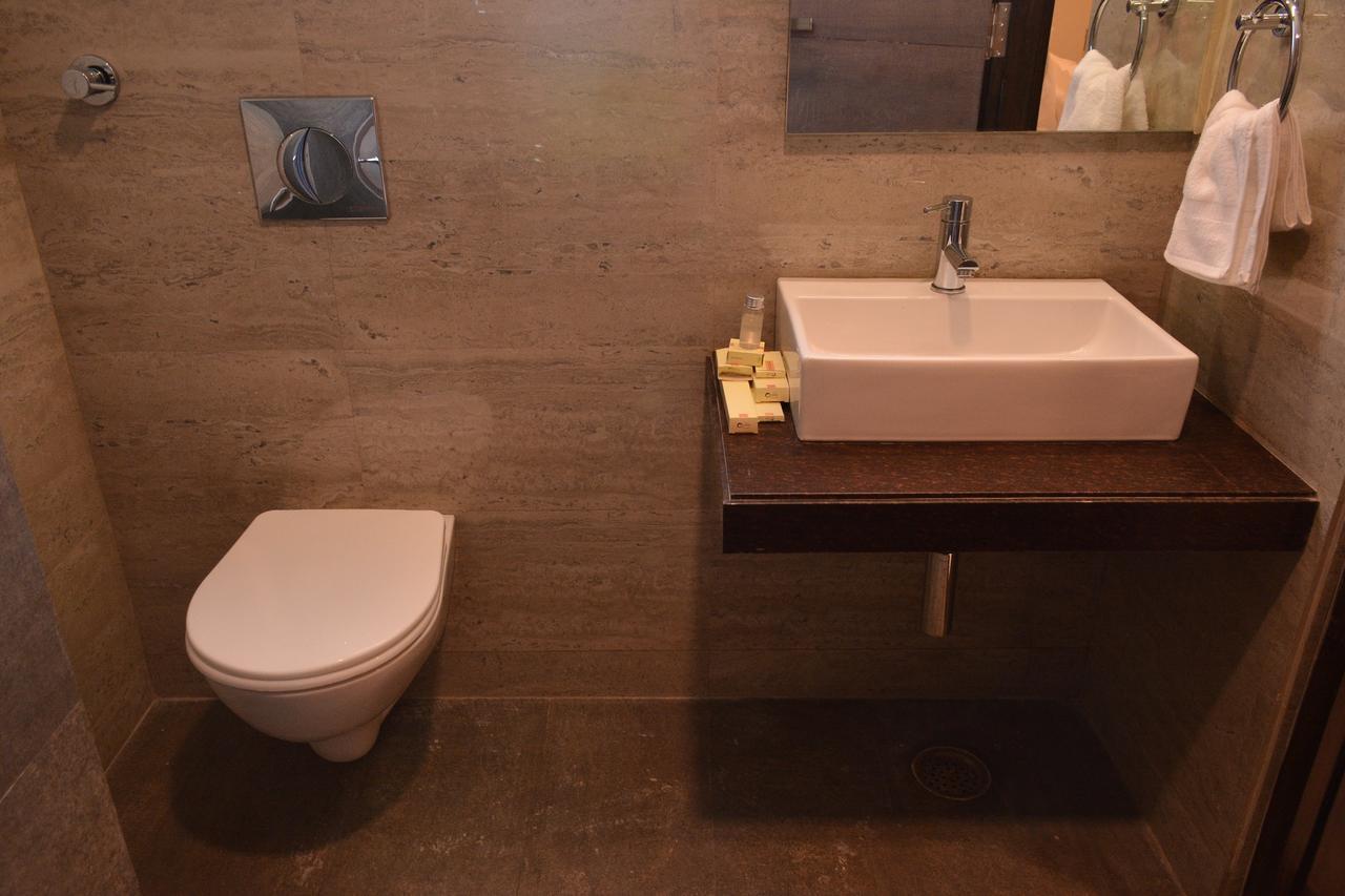 Hotel Silver Pride Jaipur Bagian luar foto