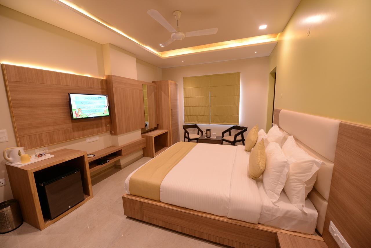Hotel Silver Pride Jaipur Bagian luar foto